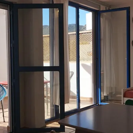 Negras Centro. Al Lado Del Mar. Con Dos Terrazas Apartamento