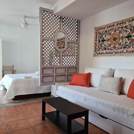 Negras Centro. Al Lado Del Mar. Con Dos Terrazas Apartamento