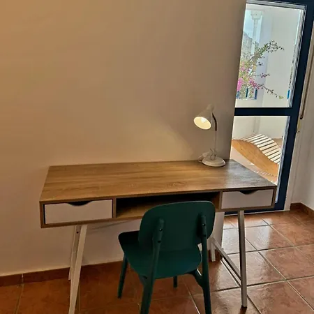 Negras Centro. Al Lado Del Mar. Con Dos Terrazas Apartamento